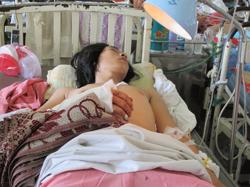 Một thanh niên bị chém rớt tay