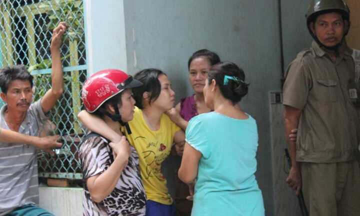 Ngó thang chuyển hàng, thanh niên chết thảm