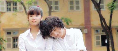 Clip tình yêu học trò gây sốt sình sịch