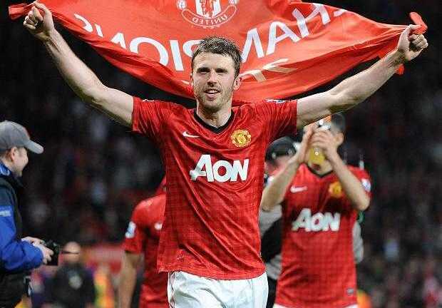 Van Persie trượt giải xuất sắc nhất MU