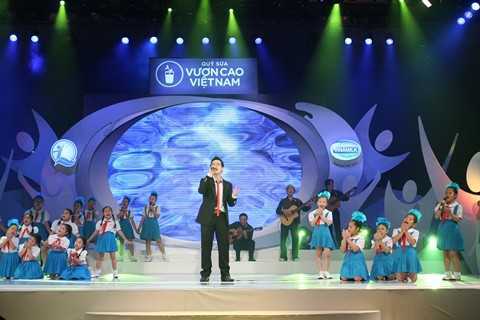 Vinamilk tiếp tục hành trình 5 năm quỹ sữa vươn cao