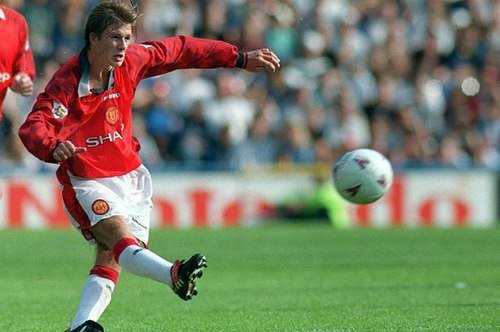 Beckham: Bàn thắng 60m và cú ăn ba thần thánh