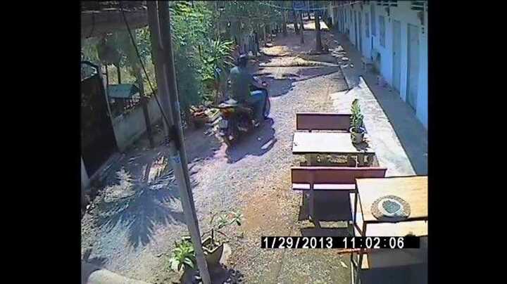 Trộm bảnh bao cưỡi SH, lục tung khu trọ cuỗm sạch đồ