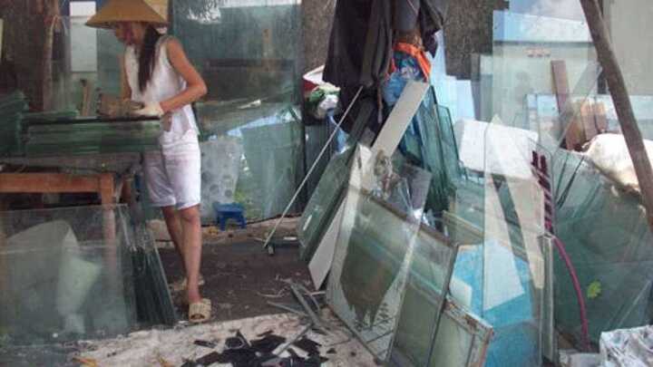 Xóm nghề lạ: Đổ máu để kiếm tiền