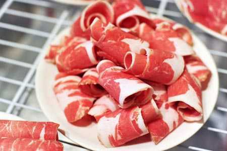 Thịt cừu Trung Quốc giả mạo tràn lan trên mạng