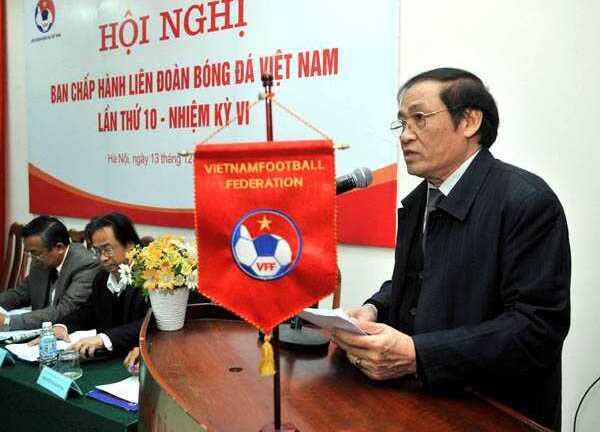 Đủ điều khó xử, hoãn đại hội VFF?