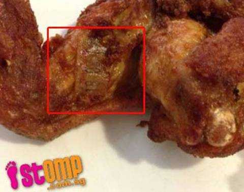 Nhãn ghi hạn dùng lẫn trong gà rán, khách bực mình