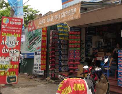 Máy kích điện hốt bạc nhờ nắng nóng, mất điện