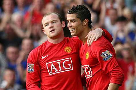 Sốt chuyển nhượng: Phá kỷ lục của Ronaldo?