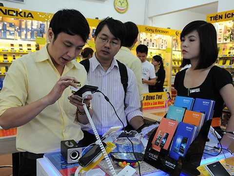 Người Việt tiêu hàng tỷ USD cho hàng xa xỉ