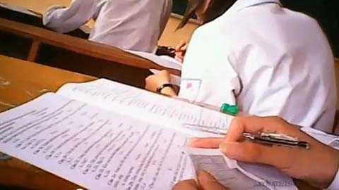 Xin đừng bôi bẩn lên những “tờ giấy trắng”!