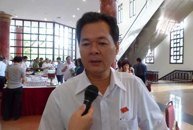 Lãnh đạo sắp hết đường 'trốn' dân?