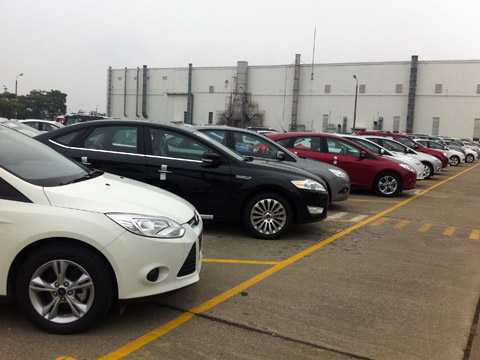 Phí trước bạ ôtô mới ở Hà Nội sẽ giảm tiếp?