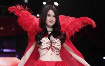 Cấp thẻ hành nghề: Tốn tiền tỷ vì vài chân dài thích hở