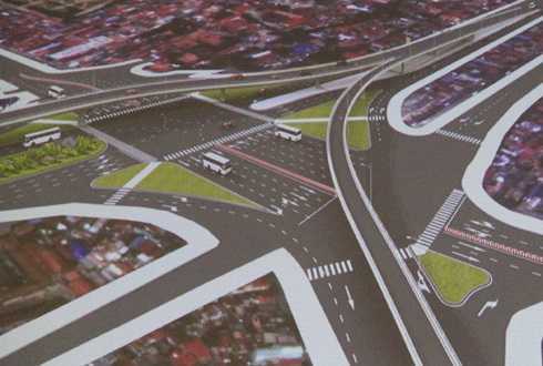 Hà Nội: Cầu vượt sẽ ‘uốn éo’ qua Đàn Xã Tắc?