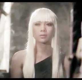 Sau 'gái xấu', Mỹ Tâm lại hoá 'ma nữ'