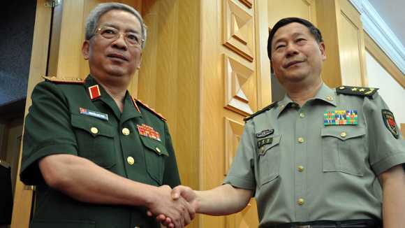 Việt – Trung xây điện thoại nối thẳng hai Bộ Quốc phòng