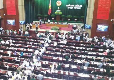 Quốc hội vừa bỏ phiếu tín nhiệm 47 chức danh