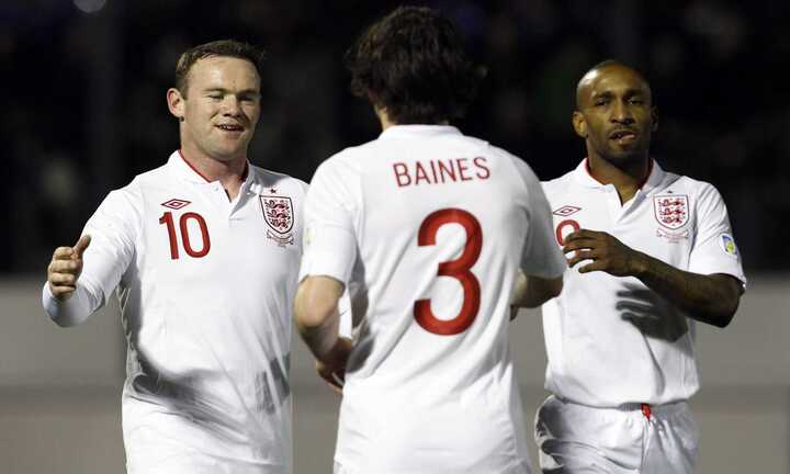 50 sao hay nhất thế giới: Người Anh muối mặt