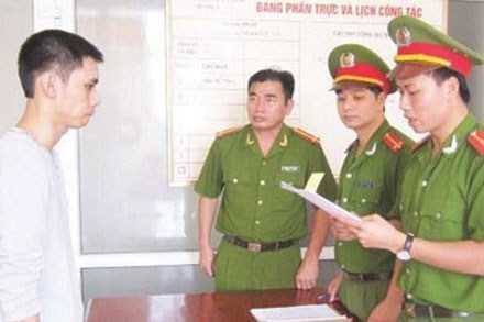 Biến mình thành tội phạm vì một cú... nhấp chuột