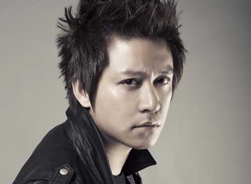 Tuấn Hưng ‘đối đầu’ hàng loạt thí sinh The Voice