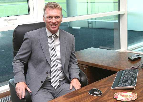 David Moyes khởi đầu may mắn cùng MU
