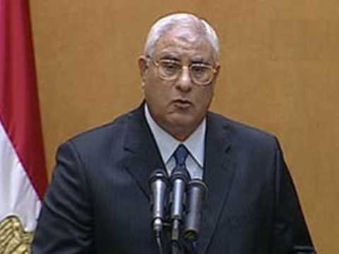 Chánh án Ai Cập nhậm chức Tổng thống lâm thời
