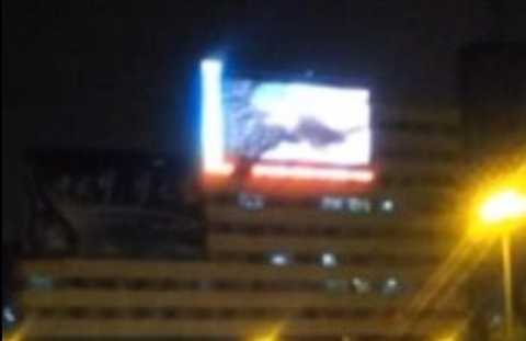 Clip: Ga tàu hỏa Trung Quốc chiếu phim khiêu dâm