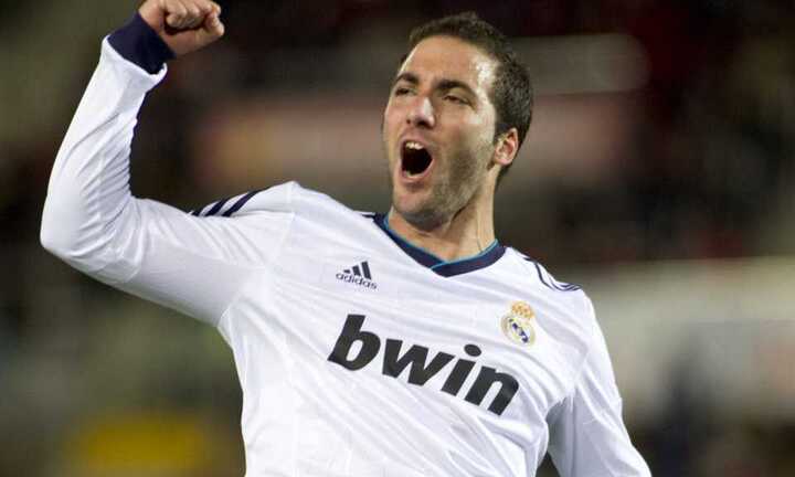 Chuyển nhượng 5/7: Thêm hi vọng Higuain đến VN