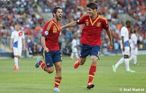 Real chiêu binh: Trẻ quá hóa nguy hiểm?