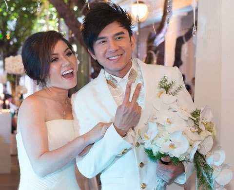 Video: Tiệc cưới đẹp như mơ của anh Bo ở Sài Gòn