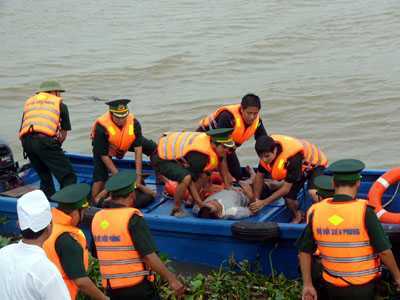 Đặc nhiệm 10 nước diễn tập chống siêu bão ở Việt Nam