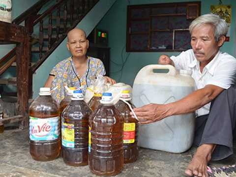 Dầu ăn sản xuất từ ..... lốp xe và đậu phộng