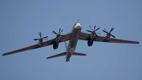 Nga điều siêu máy bay ném bom chiến lược tập trận