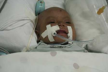 Clip: Những sự cố chăm sóc trẻ sơ sinh trên thế giới