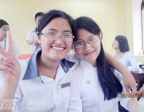 Thủ khoa xinh đẹp 29 điểm: Từng sa sút học tập