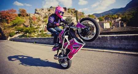 Clip: Những pha tai nạn môtô cực hài hước