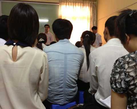 Ám ảnh nỗi sợ của con nợ, chồng đòi ly hôn vì đa cấp