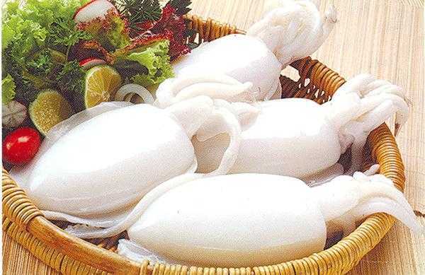 Tin hot 26/7: Rùng mình mực tươi trắng nõn nhờ hoá chất