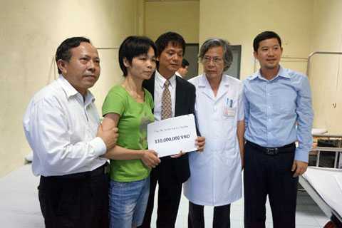 Nóng 24h: Mr Đàm tặng quà trăm triệu