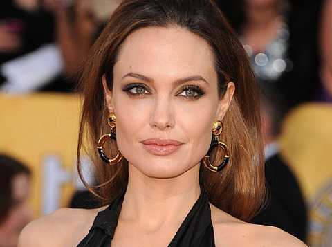 Angelina Jolie kiếm được gần 700 tỷ đồng/năm