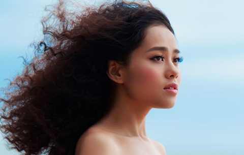 Hoàng Quyên ra mắt single đầu tay Người em đã yêu