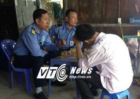 Đi 'đòi nợ thuê' phải có thẻ nhân viên, giấy giới thiệu