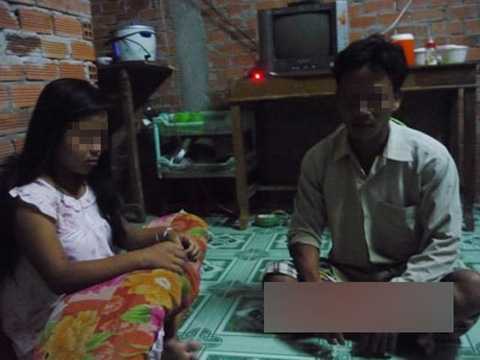 Nhà có con gái: Cẩn trọng với ‘yêu râu xanh’