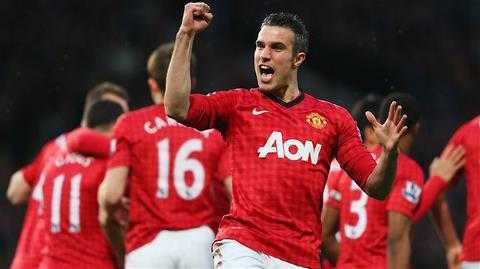 Ai đủ sức hất ngai vàng Van Persie?