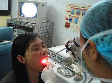 Clip: Bóc mẽ chiêu lừa đảo ở phòng khám tư nhân