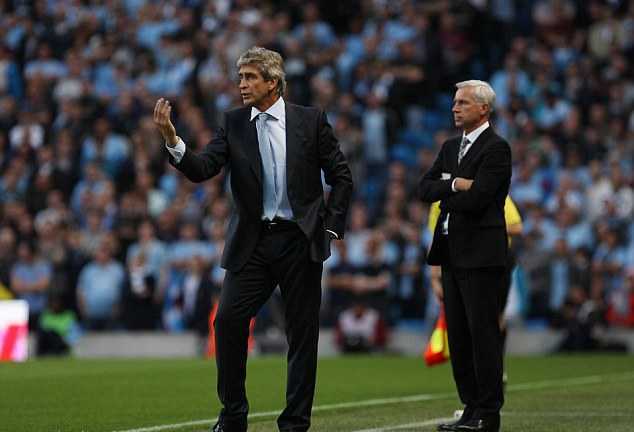 Thắng trận đầu, Man City mơ ngay ăn bốn