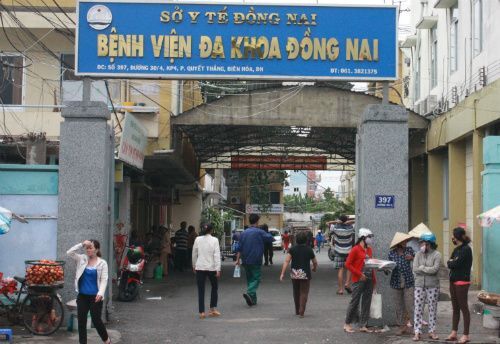 Clip: Cứu sống nạn nhân bị máy xay cán nát nửa người