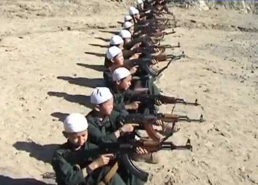 Mỹ trừng phạt trường đào tạo 'khủng bố' ở Pakistan