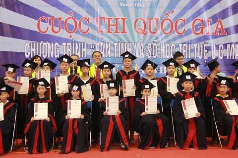 Chương trình 'bàn tính và số học trí tuệ U C Mas'